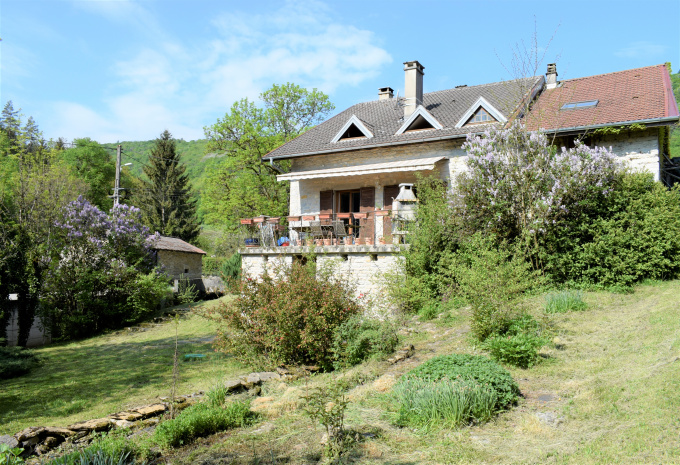 Offres de vente Maison de village Valfin-sur-Valouse (39240)