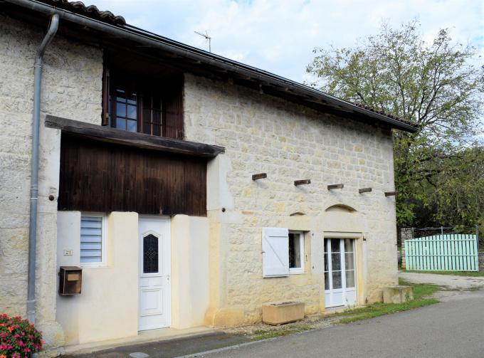 Offres de vente Maison de village Chavannes-sur-Suran (01250)